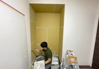 流山市おおたかの森北　マンションクローゼット部をフリースペースに　クロス工事　パテ充填-1