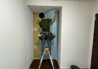 流山市おおたかの森北　マンションクローゼット部をフリースペースに　クロス工事　クロス貼り