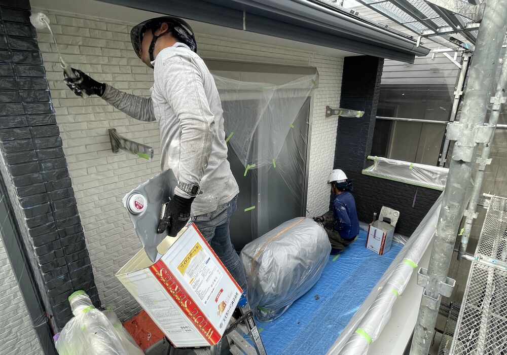 流山市西初石　外壁塗装工事　外壁塗装の様子