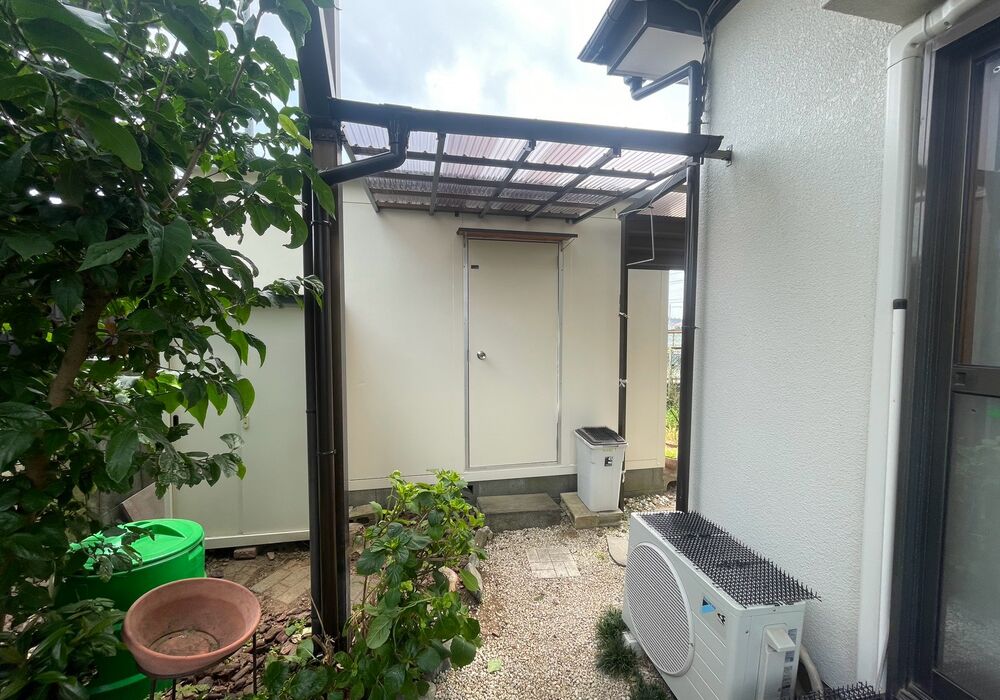 野田市　木間ヶ瀬　物置塗装&テラス屋根造作工事　完了