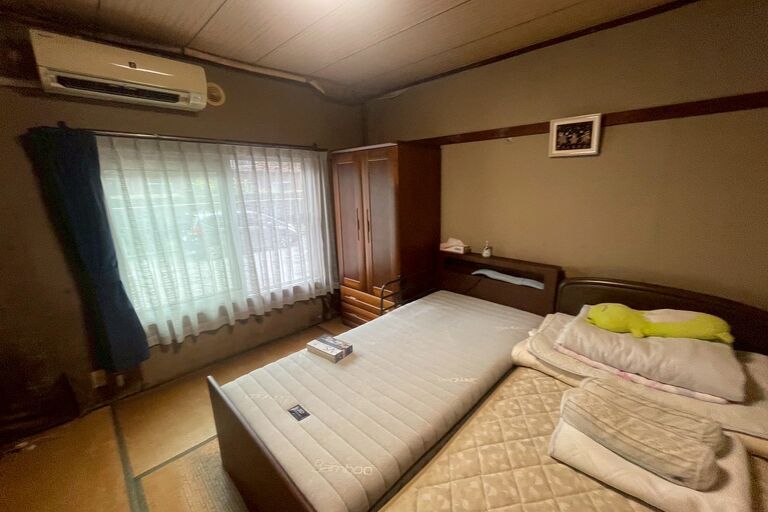 流山市江戸川台　マンション和室　クロス貼り替え工事　クロス貼り替え　施工前