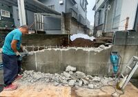 柏市旭町　アパート　駐輪場整備工事　擁壁解体