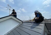 野田市山崎　戸建て住宅　外壁塗装工事　屋根作業風景