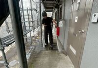 流山市東深井　アパート　外壁屋根塗装工事　共用部　高圧洗浄