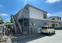 流山市東深井　アパート　外壁屋根塗装工事　全景　施工前