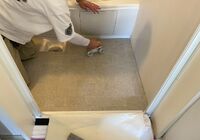 流山市三輪山　戸建て　浴室用床シート貼り　シート敷き詰め